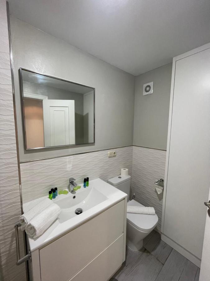 פורטוסין Hostal Portofino מראה חיצוני תמונה